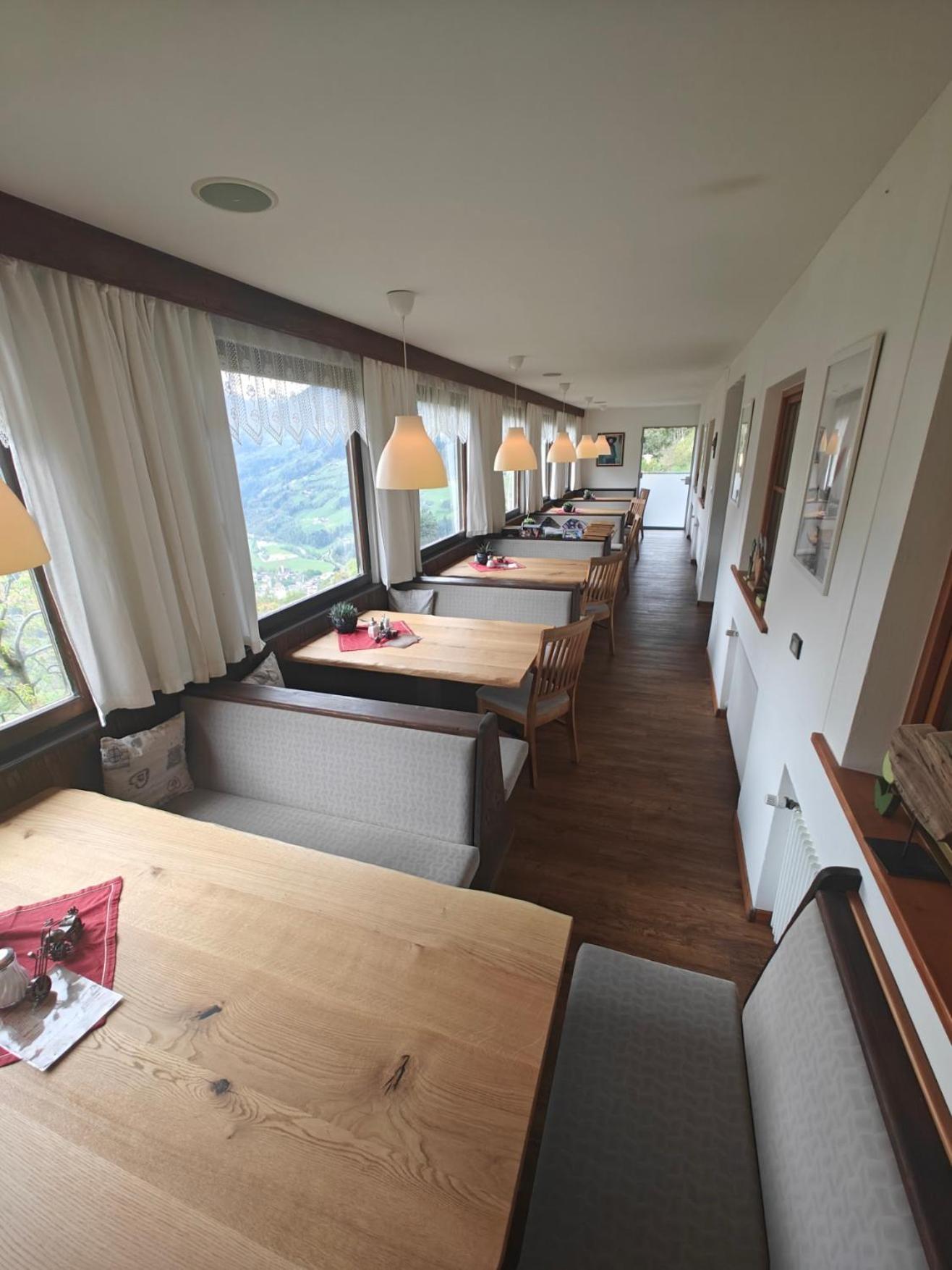 Schlossberg San Leonardo in Passiria Bagian luar foto
